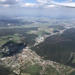 Flugwegposition um 14:13:54: Aufgenommen in der Nähe von Gemeinde Hernstein, 2560, Österreich in 1612 Meter